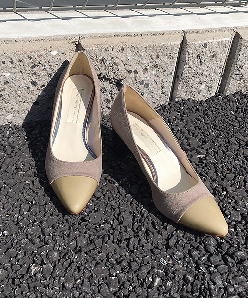 Carlie e felice(カーリーエフェリーチェ)の「【MADE IN JAPAN】【安心の日本製】ポインテッドトゥ切り替えパンプス【Carlie e felice/カーリーエフェリーチェ】(パンプス・レディース・ベージュ/ブラック/チェック/キャメル・24.0cm/25.0cm/23.0cm/22.0cm/22.5cm/23.5cm/24.5cm)」の19枚目の写真