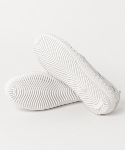 neue marche(ノイエマルシェ)の「スターモチーフスリッポンシューズ/829K(スリッポン・レディース・シルバー/ホワイト/ゴールド/ネイビー/イエロー・23.5cm/23cm/24.5cm/24cm/22.5cm)」の11枚目の写真