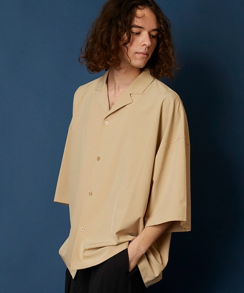 MEMENTISM(メメントイズム)の「ルーズビッグシルエットベーシックオープンカラーシャツ ユニセックス(シャツ/ブラウス・メンズ・ブラック/ネイビー/ピンク/ラベンダー/ワイン/チャコール/ベージュ/グレー/グリーン/グリーン系/パープル系/ベージュ系/ピンク系/ブラック系/ブラウン系/ダークグリーン系/グレー系/ライトグリーン系/ネイビー系・FREE)」の8枚目の写真