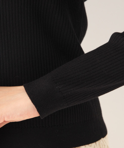 A part by（アパートバイ）の「14GCAceリブヘンリー 825163（ニット/セーター・レディース・ホワイト/ブラック/カーキ/イエロー/ブルー・MEDIUM/LARGE）」の12枚目の写真