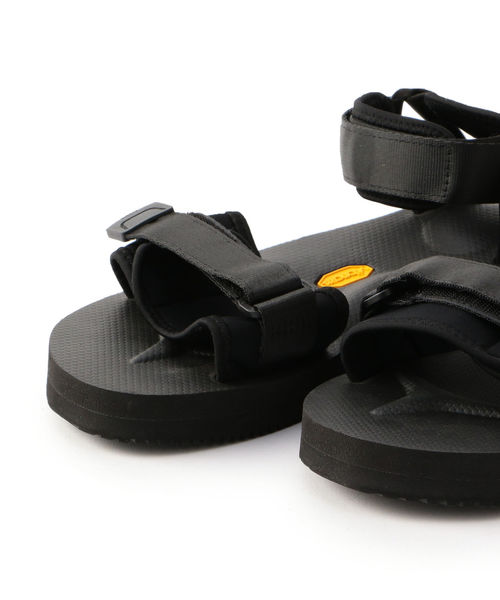 suicoke（スイコック）の「SUICOKE: CEL-V ストラップ サンダル（サンダル・メンズ・ブラック・8/10/9）」の2枚目の写真
