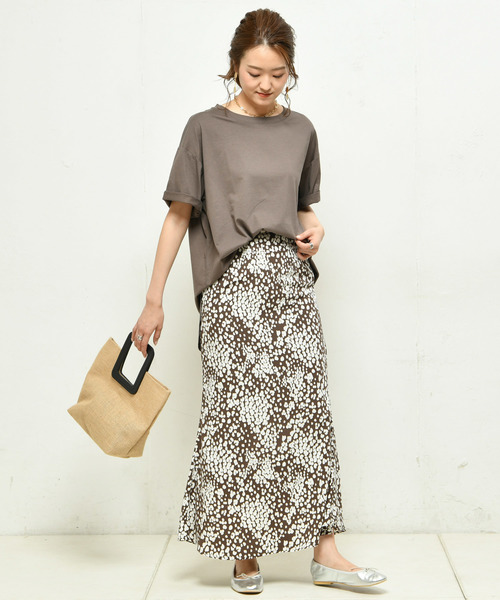 DouDou(ドゥドゥ)の「綿シルクビッグTシャツ(Tシャツ/カットソー・レディース・オフホワイト/ベージュ/ピンク/カーキ/ブラック・FREE)」の14枚目の写真