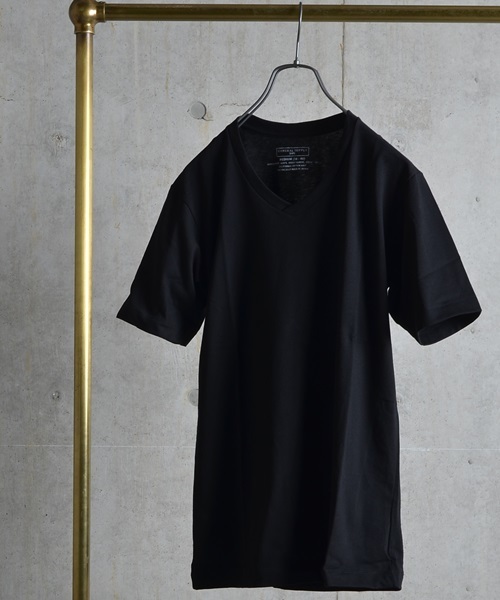 SHIPS JET BLUE(シップスジェットブルー)の「SHIPS GENERAL SUPPLY: カリフォルニアコットン VネックTシャツ■(Tシャツ/カットソー・メンズ・ブルー/ホワイト/ナチュラル/ライトブルー/ネイビー/グレー/ブラック/ワイン/サックスブルー/ピンク/クリーム/ブラウン/グレイッシュブルー・X-LARGE/LARGE/MEDIUM/SMALL)」の2枚目の写真
