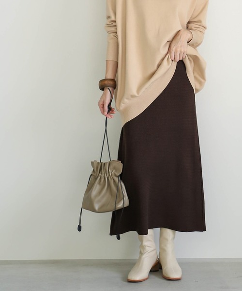 select MOCA（セレクトモカ）の「ニュアンスタイトフレアニットスカート(ウエストゴムミモレ丈ニットスカート)（スカート・レディース・ブラック/ブラウン/グレイッシュベージュ・FREE）」の5枚目の写真