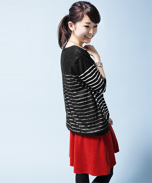 NANO universe（ナノユニバース）の「バックレースボーダーニットプルオーバー（ニット/セーター・レディース・オフホワイト/ブラック・FREE）」の6枚目の写真