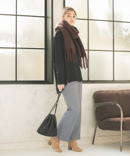 GLOBAL WORK（グローバルワーク）の「ボリュームフリンジストール/861706（マフラー・レディース・ホワイト/ダークブラウン/ブラウン/ライトピンク/ホワイト系その他2/ライトベージュ/グレー/ベージュ/ライトブルー/ベージュ系その他3・FREE）」の19枚目の写真