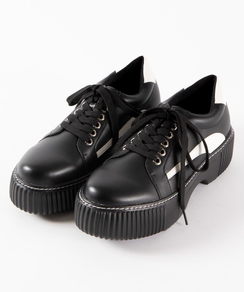 WEGO（ウィゴー）の「WEGO/ライトソール厚底スニーカー（スニーカー・レディース・ホワイト/ブラック/パープル/オレンジ・MEDIUM/LARGE）」の2枚目の写真