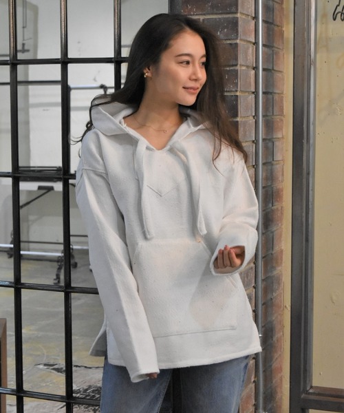 TONE SELECT WEAR(トーンセレクトウェア)の「NATURAL COLOR BAJA HOODIES (UN)(パーカー・レディース・ホワイト/ブラック・SMALL/MEDIUM)」の1枚目の写真