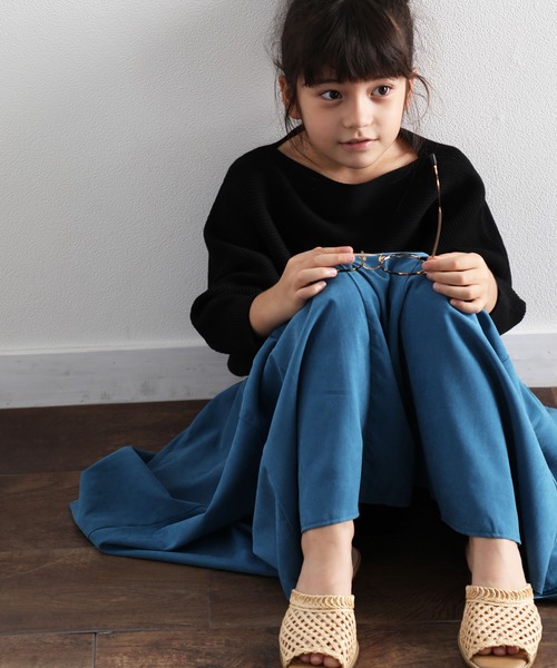 classicalelf（クラシカルエルフ）の「キッズ ドルマンスリーブボートネックリブニット(長袖)（ニット/セーター・キッズ・モカ/アイボリー/ベージュ/ブラック・140/150/130）」の21枚目の写真