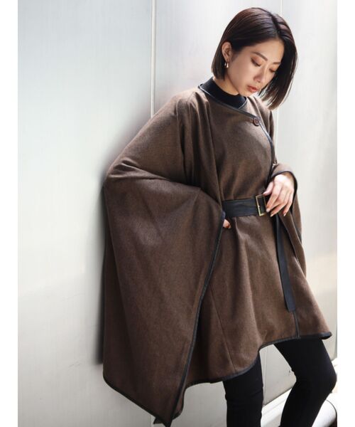 Ebagos ブラウングレー ポンチョスタイル ケープコート Ebagos ブラウングレー ポンチョスタイル ケープコート Ebagos