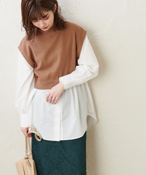 natural couture(ナチュラルクチュール)の「シャツドッキングニットプルオーバー(ニット/セーター・レディース・ブラック/ベージュ/モカ・FREE)」の10枚目の写真