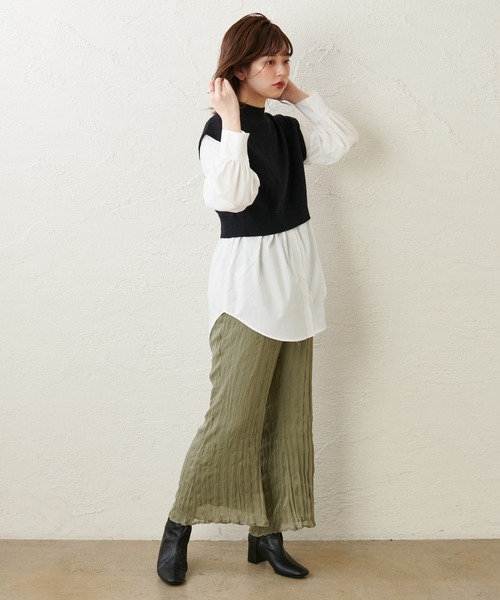 natural couture(ナチュラルクチュール)の「シャツドッキングニットプルオーバー(ニット/セーター・レディース・ブラック/ベージュ/モカ・FREE)」の6枚目の写真
