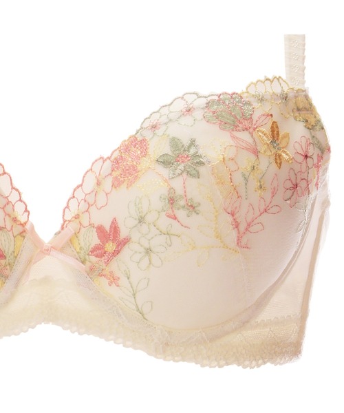 AMOSTYLE BY Triumph(アモスタイルバイトリンプ)の「フラワータトゥーチュール 3/4カップブラ ブラ&ショーツセット【B,C,Dカップ】AMST252 WHU + Mini JX(ブラ&ショーツ・レディース・ブルー/ピンク/ホワイト・C70/B65/C65/B70/C75/D75/D70/D65/B75)」の4枚目の写真