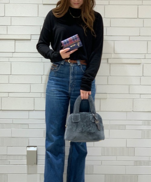 送料無料キャンペーン Choice サマンサタバサ Thavasa プチチョイス のファッション Samantha Thavasa Samantha Petit Choice フェイクファーショルダーバッグ ハンドバッグ ハンドバッグ