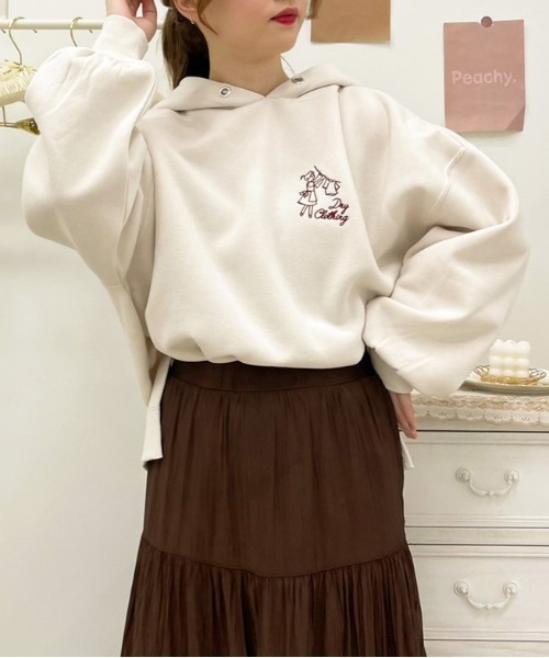 apres jour（アプレジュール）の「アソートフーディー【ZOZOTOWN限定アイテム】（パーカー・レディース・アイボリー/ホワイト系その他/ブラック/クリーム/ダークブルー/ミント/ブラック系その他/ダークブラウン/ラベンダー/スモークピンク・フリー/X-LARGE）」の11枚目の写真