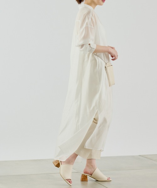 COLONY 2139（コロニートゥーワンスリーナイン）の「再生ポリバンドカラーシアーシャツワンピース（シャツワンピース・レディース・ベージュ/オフホワイト/ブラック/カーキ・MEDIUM/LARGE）」の8枚目の写真