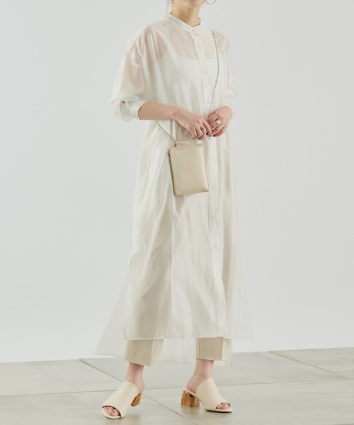 COLONY 2139（コロニートゥーワンスリーナイン）の「再生ポリバンドカラーシアーシャツワンピース（シャツワンピース・レディース・ベージュ/オフホワイト/ブラック/カーキ・MEDIUM/LARGE）」の10枚目の写真