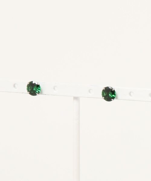 Fun & Daily（ファンアンドデイリー）の「F&D : クリスタルカラーピアス（ピアス（両耳用）・レディース・ブラック/ベージュ/レッド/ピンク/ブルー/グリーン/クリア/グリーン系その他/ブルー系その他・FREE）」の11枚目の写真