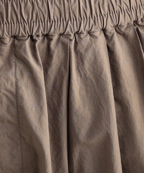 TOMORROWLAND （トゥモローランド）の「コットンタイプライター 3プリーツイージーパンツ（その他パンツ・メンズ・チャコールグレー/オレンジ/ブラウン/パープル・S/M）」の14枚目の写真