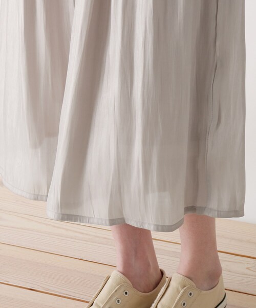 Cutie Blonde（キューティーブロンド）の「◆累計34万本！【S-L/すそくるっ】シャイニーサテンスカンツ（その他パンツ・レディース・ナチュラル/マスタード/ダークネイビー・01/02/03）」の8枚目の写真