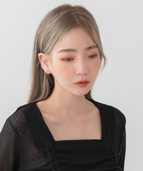 UNE MANSION（ユヌマンション）の「デイリーハート真珠ピアスセット（ピアス（両耳用）・レディース・シルバー/ゴールド・ONE SIZE）」の4枚目の写真