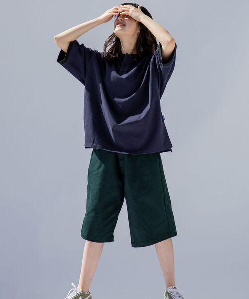 SHIPS（シップス）の「【WEB限定】SHIPS: Roots ビッグシルエット ピグメント加工 バイカラー ポロシャツ（ポロシャツ・メンズ・ネイビー/ブラック/オフホワイト・MEDIUM/LARGE）」の4枚目の写真