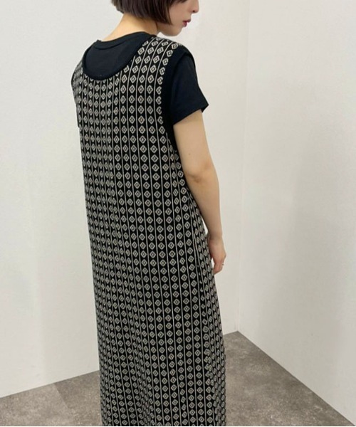 apres jour mignon（アプレジュールミニョン）の「ジャガードニットジレ 【ZOZOTOWN限定アイテム】（その他トップス・レディース・アイボリー/ブラック/オレンジ・X-LARGE/フリー）」の18枚目の写真