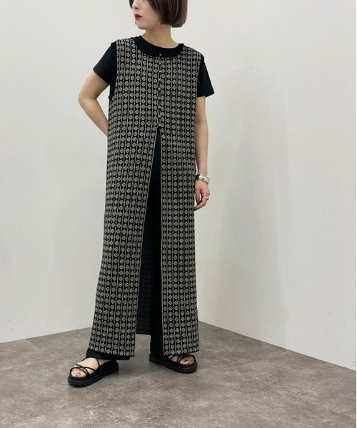 apres jour mignon（アプレジュールミニョン）の「ジャガードニットジレ 【ZOZOTOWN限定アイテム】（その他トップス・レディース・アイボリー/ブラック/オレンジ・X-LARGE/フリー）」の5枚目の写真