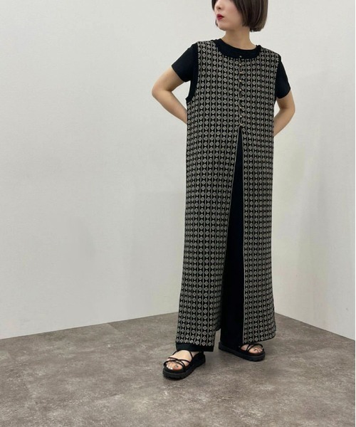 apres jour mignon（アプレジュールミニョン）の「ジャガードニットジレ 【ZOZOTOWN限定アイテム】（その他トップス・レディース・アイボリー/ブラック/オレンジ・X-LARGE/フリー）」の8枚目の写真