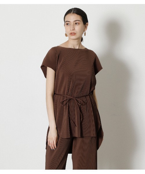 AZUL by moussy（アズールバイマウジー）の「EASY PLEATS TOPS/イージープリーツトップス（Tシャツ/カットソー・レディース・ブラック/ダークブラウン/ミント・SMALL/MEDIUM）」の7枚目の写真