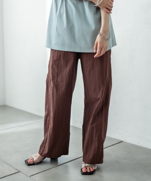 mystic（ミスティック）の「ナイロンイージーパンツ（その他パンツ・レディース・ブラウン/レッド・1/2）」の6枚目の写真