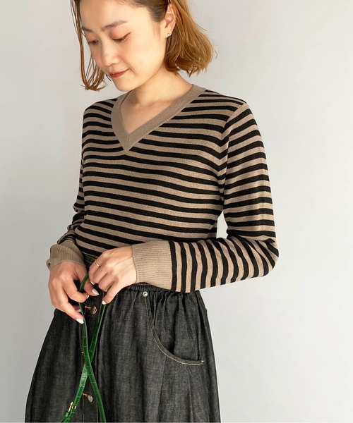 PICCIN（ピッチン）の「ラメ入りVネックニット（ニット/セーター・レディース・ライトブルー/ブラック/ベージュ/オフホワイト/イエロー/モカ/ホワイト系その他/ブラウン系その他・M）」の6枚目の写真