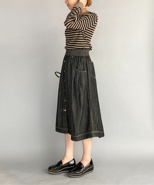 PICCIN（ピッチン）の「ラメ入りVネックニット（ニット/セーター・レディース・ライトブルー/ブラック/ベージュ/オフホワイト/イエロー/モカ/ホワイト系その他/ブラウン系その他・M）」の18枚目の写真