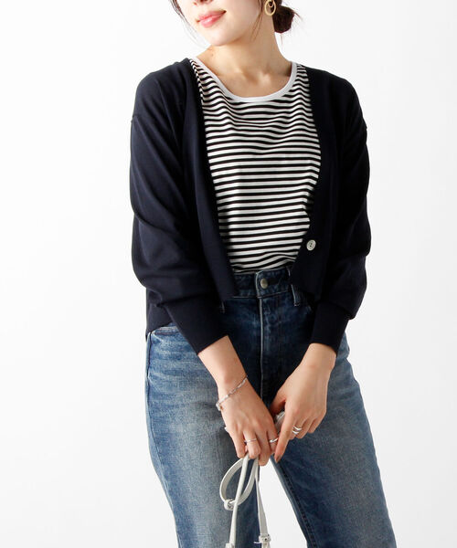 NOLLEY’S(ノーリーズ)の「Vネックショートカーディガン(カーディガン/ボレロ・レディース・オリーブ/ベージュ/ダークネイビー・38)」の3枚目の写真