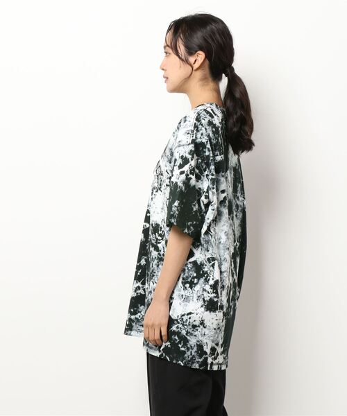 PIPING HOT FUTURE（パイピングホットフューチャー）の「UNISEX SS T-SHIRT（Tシャツ/カットソー・レディース・ブラック・S/M/L/XL/XS）」の3枚目の写真