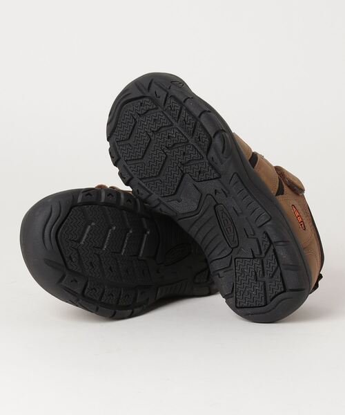 KEEN（キーン）の「NEWPORT SHOE / ニューポート シュー / キッズ スニーカー（スニーカー・キッズ・ブラウン・22.5cm/23.5cm/21cm/22cm/20cm）」の3枚目の写真