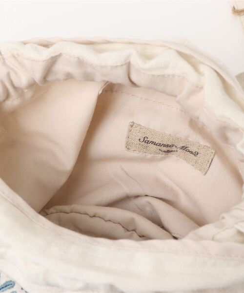 Samansa Mos2（サマンサ モスモス）の「マカベアリス×Samansa Mos2刺繍巾着バッグ（ハンドバッグ・レディース・ブラック/グリーン/キナリ・ﾌﾘ-）」の4枚目の写真