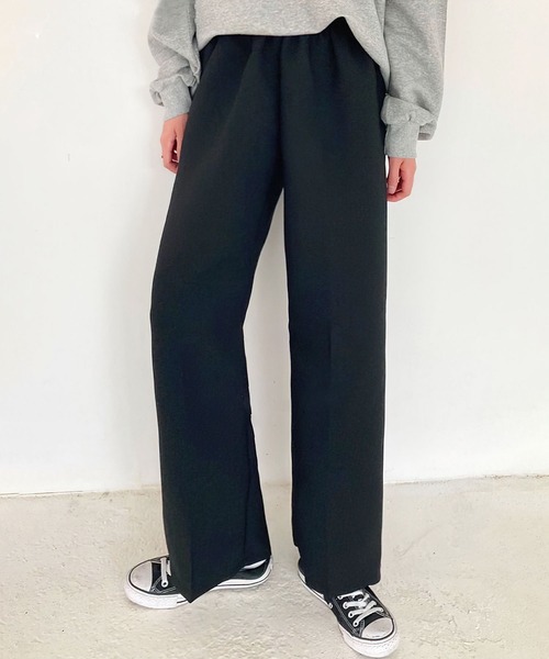 me+em select(ミームセレクト)の「【 6色展開 】ボンディングカラーワイドパンツ【数量限定販売】(スラックス・レディース・レッド/ブラウン/ベージュ/ブラック/カーキ/イエロー・FREE)」の2枚目の写真