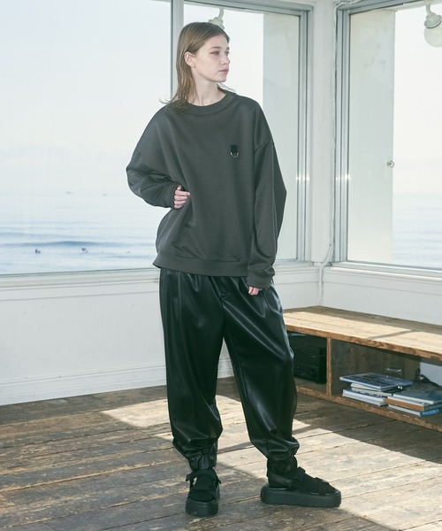 DOOPZ(ドープス)の「Dolman sleeve sweat / ドルマンスリーブスウェット(スウェット・メンズ・チャコールグレー/ブラック/グレイッシュベージュ・SMALL/MEDIUM/LARGE)」の21枚目の写真