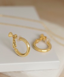 ANEMONE（アネモネ）の「シンプルラインフープイヤリング（イヤリング）」