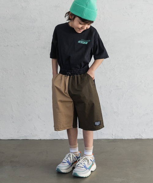 PAIRMANON STREET(ペアマノンストリート)の「【かぞくおそろい】ストリートグラフィックプリントTシャツ(Tシャツ/カットソー・キッズ・オフホワイト/ホワイト系その他/ホワイト系その他2/ブラック系その他/ブラック系その他2/ホワイト系その他3/ホワイト系その他4/ブラック系その他3/ブラック系その他4/カーキ・100/110/120/130/140/150/90)」の20枚目の写真