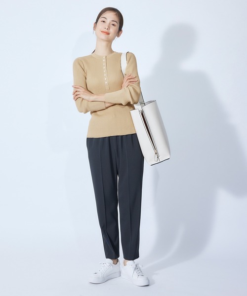 ROPE'（ロペ）の「【秋にも使える】リブヘンリーネックニット（Tシャツ/カットソー・レディース・ホワイト/ベージュ/ホワイト系その他2・38）」の21枚目の写真