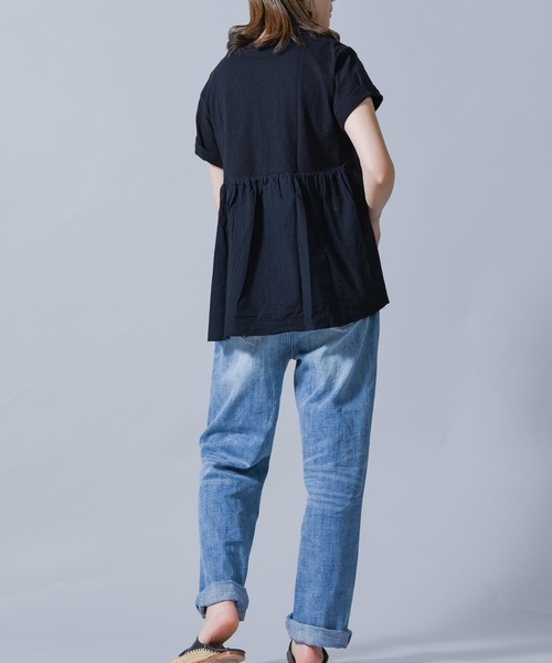 folka（フォルカ）の「【folka（フォルカ）】2022S/S ストレートデニムパンツ（デニムパンツ・レディース・ネイビー/ブルー・M/L）」の14枚目の写真