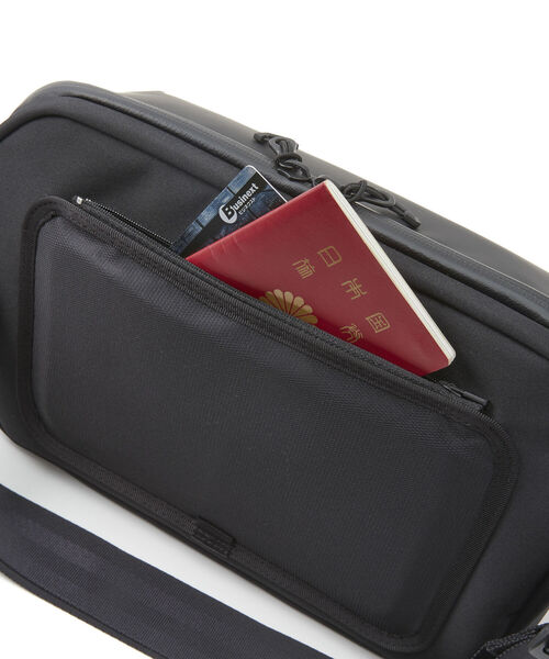 beruf baggage(ベルーフバゲッジ)の「【beruf baggage/ベルーフ バゲッジ】URBAN EX-DR6 スリングパック 6L brf-GR21-DR(ショルダーバッグ・メンズ・ブラック/ネイビー/オリーブ・FREE)」の7枚目の写真