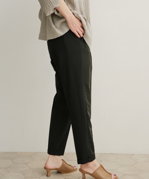 URBAN RESEARCH DOORS（アーバンリサーチドアーズ）の「ストレッチテーパードイージーパンツ（その他パンツ・レディース・ブラック/ブルー系その他/ライトベージュ/ネイビー・1/0/00）」の15枚目の写真