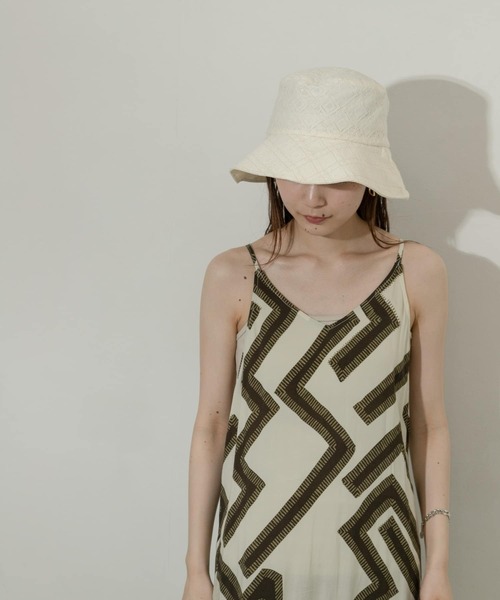 レースバケットハット