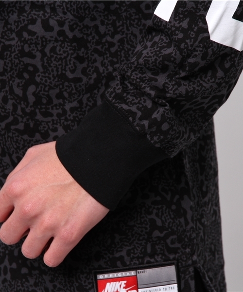 NIKE SPORTSWEAR（ナイキスポーツウェアー）の「ナイキ バスケットボール ピボット ロンT 長袖Tシャツ NIKE BB PIBOT LS PRINT TEE 646283（Tシャツ/カットソー・メンズ・ブラック/ライトグリーン・SMALL/LARGE/MEDIUM/X-LARGE）」の7枚目の写真