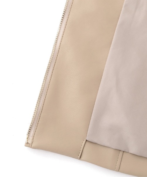 PROPORTION BODY DRESSING(プロポーションボディドレッシング)の「フェイクレザーノーカラーブルゾン / 1212255902(ブルゾン・レディース・ベージュ/ブラック・SMALL/MEDIUM)」の16枚目の写真