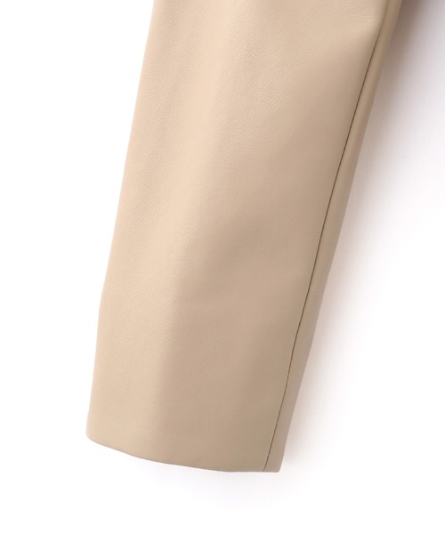PROPORTION BODY DRESSING(プロポーションボディドレッシング)の「フェイクレザーノーカラーブルゾン / 1212255902(ブルゾン・レディース・ベージュ/ブラック・SMALL/MEDIUM)」の18枚目の写真