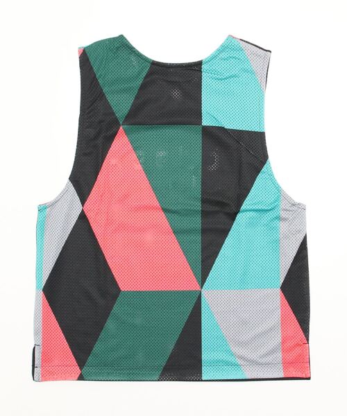 Reebok(リーボック)の「シティリーグ リバーシブル メッシュ ジャージー / City League Reversible Mesh Jersey(タンクトップ・メンズ・ブルー/ブラック・X-LARGE/LARGE/XXX-LARGE/MEDIUM/X-SMALL/XX-LARGE/SMALL)」の20枚目の写真